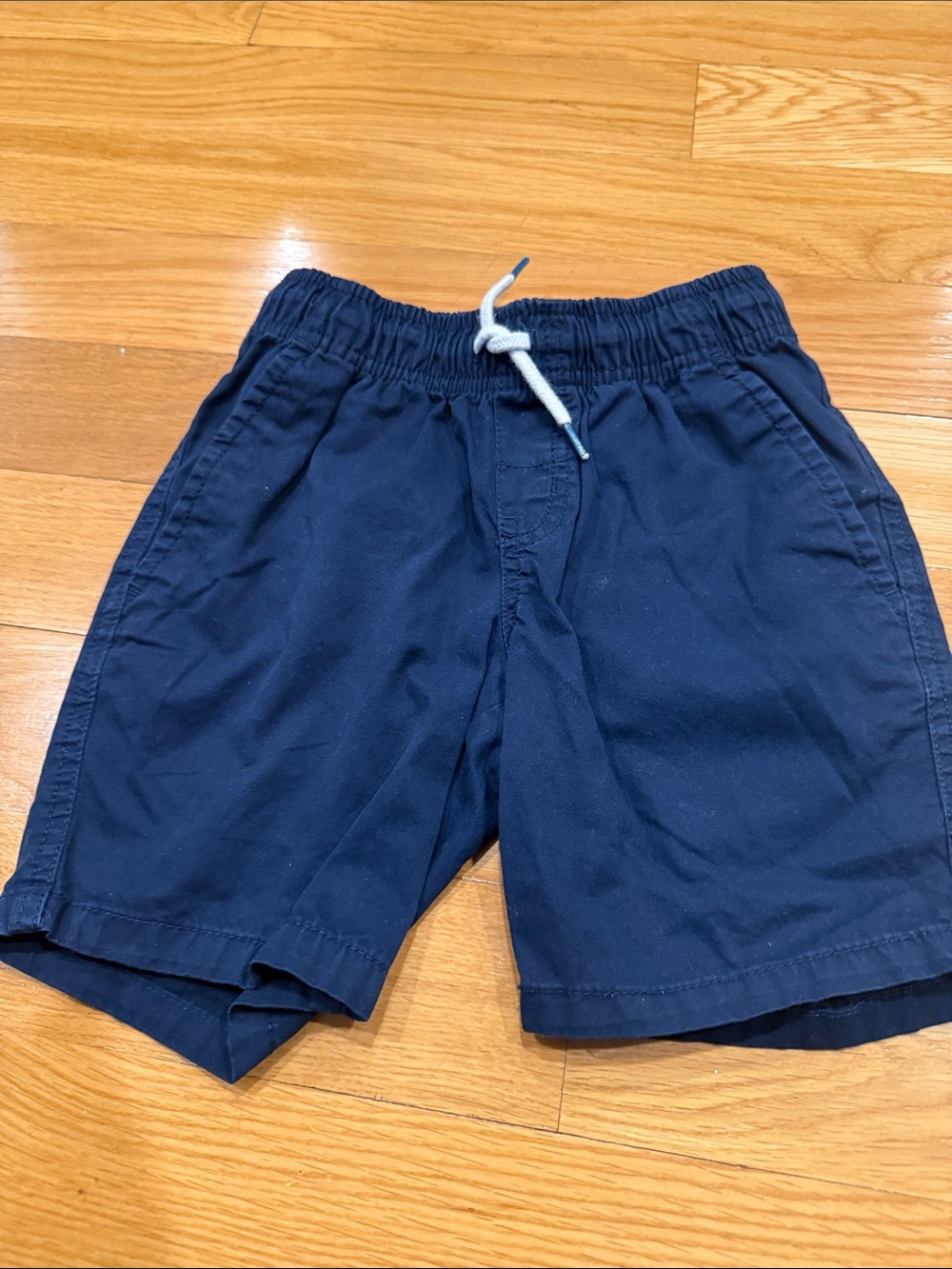 Cat & Jack boys pull on blue shorts size xsmall. (4/5)